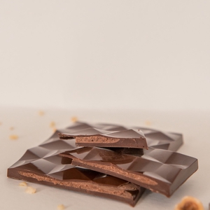 Chocolat au Lait 50% Origine République Dominicaine - Noisettes