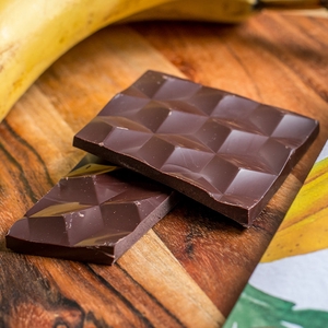 Chocolat noir 70% origine Ouganda à la banane - 70g